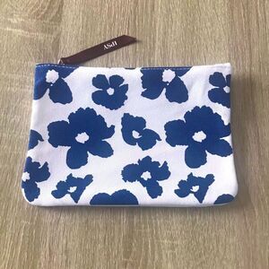 NEW … IPSY Cosmetic / Makeup Bag